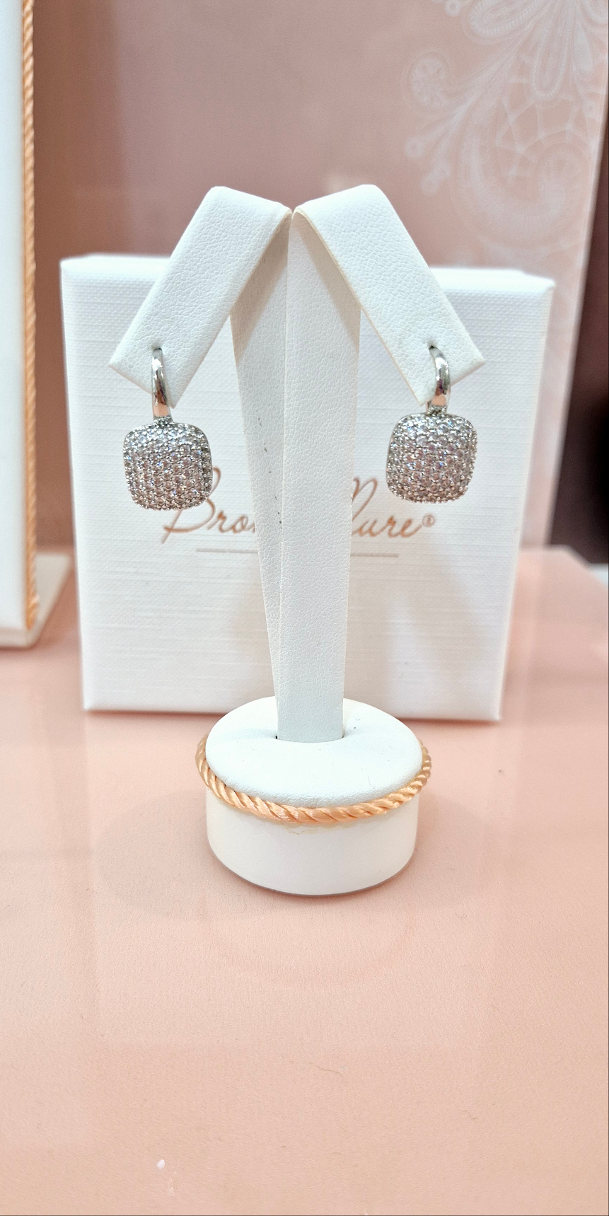 Orecchini Pendenti Pavè Quadrato con zirconi Bronzallure