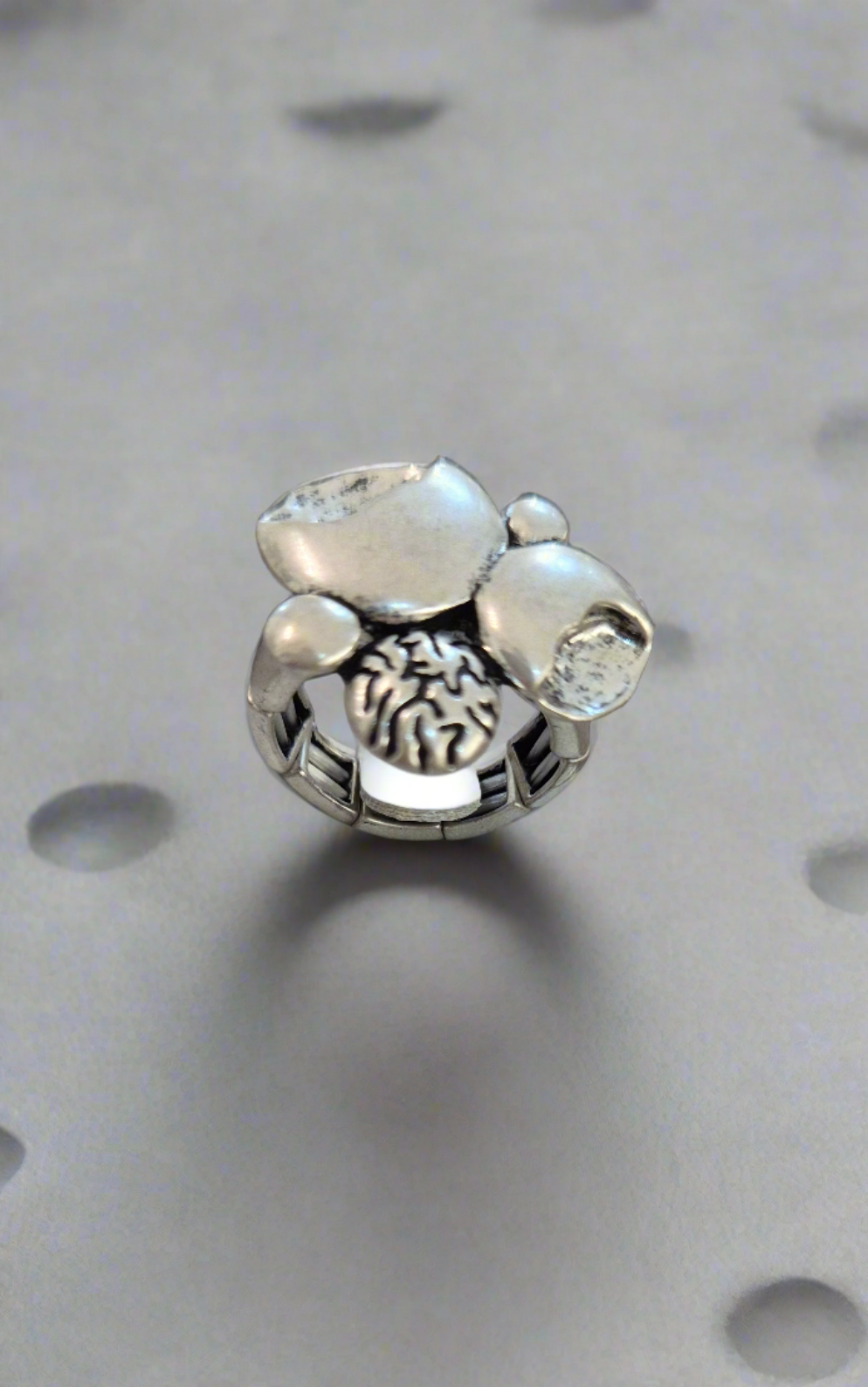 Anello Roccia antichizzato elastico