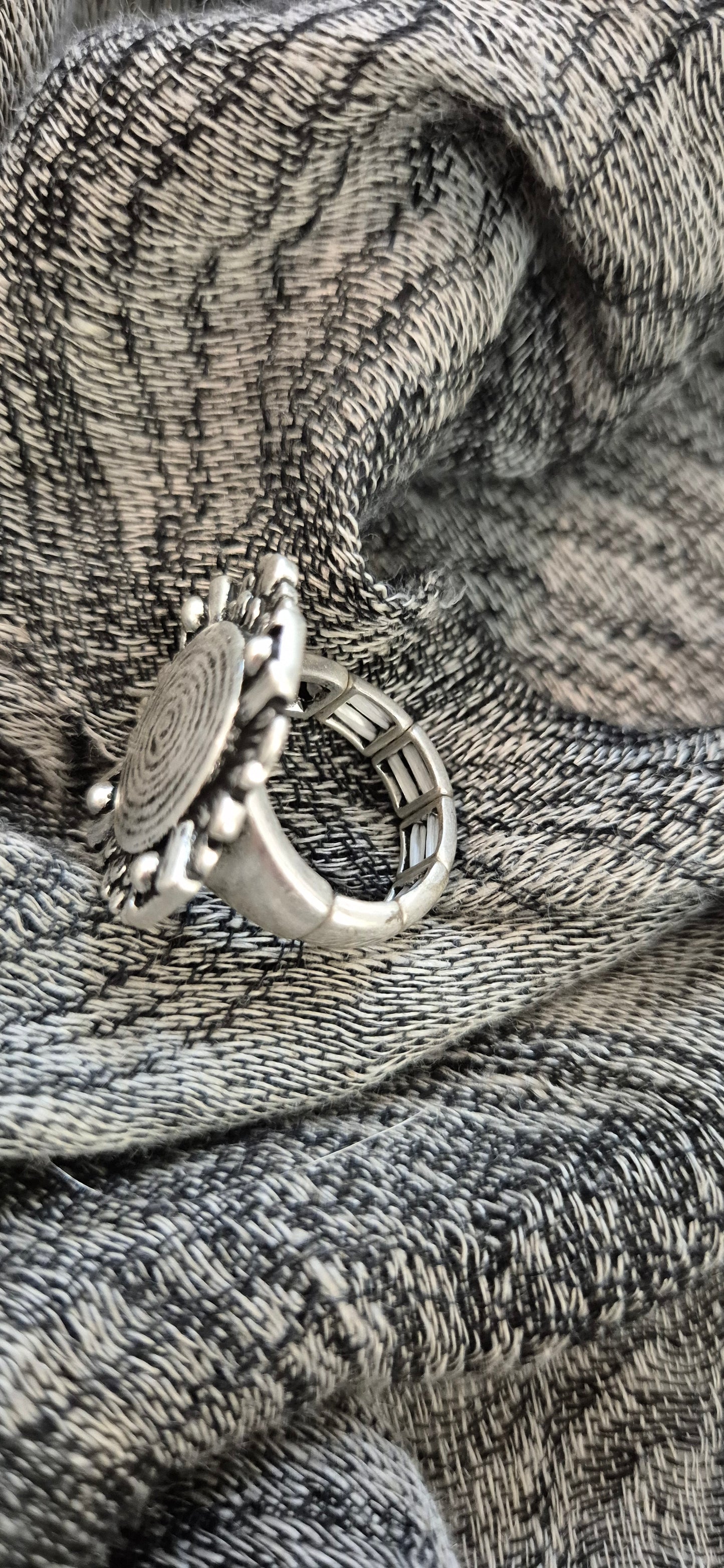 Anello Croce antichizzato elastico