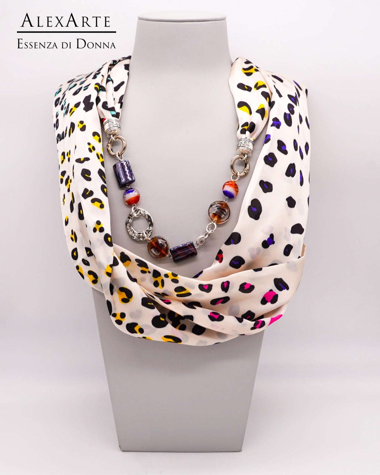Foulard Gioiello in viscosa Alexarte con bracciale removibile